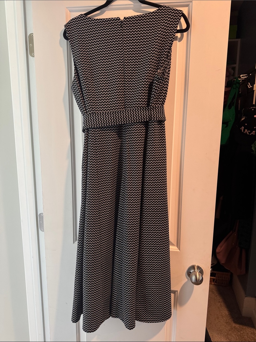 Calvin Klein Black and White Sleeveless Belted Midi Dress - Textured Chevron - Picture 2 of 3